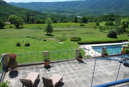 La Source - St Martin de Castillon, France