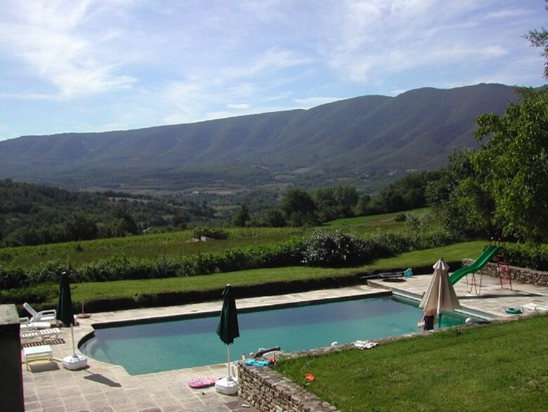 La Source - St Martin de Castillon, France