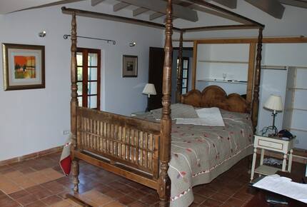 La Source - St Martin de Castillon, France