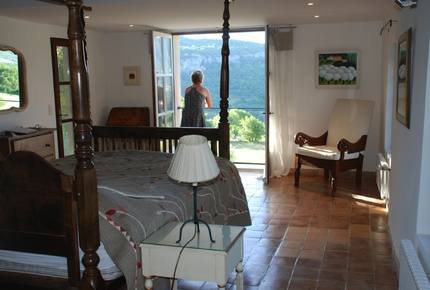 La Source - St Martin de Castillon, France