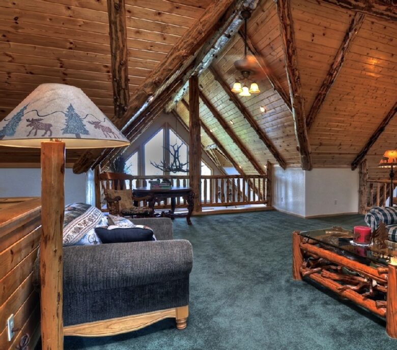 Mighty Bear Manor - Big Bear Lake, California