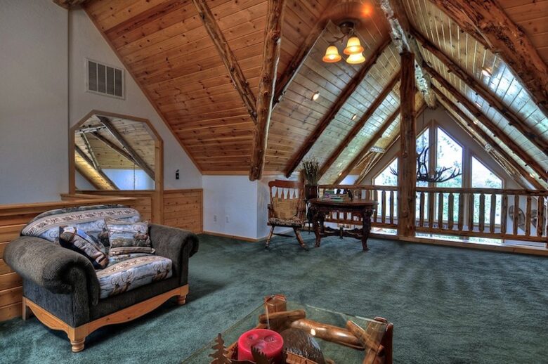 Mighty Bear Manor - Big Bear Lake, California