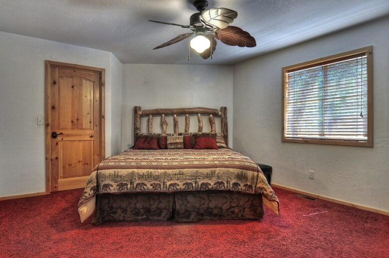 Mighty Bear Manor - Big Bear Lake, California