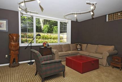 Hamptons Manor - Sagaponack, New York