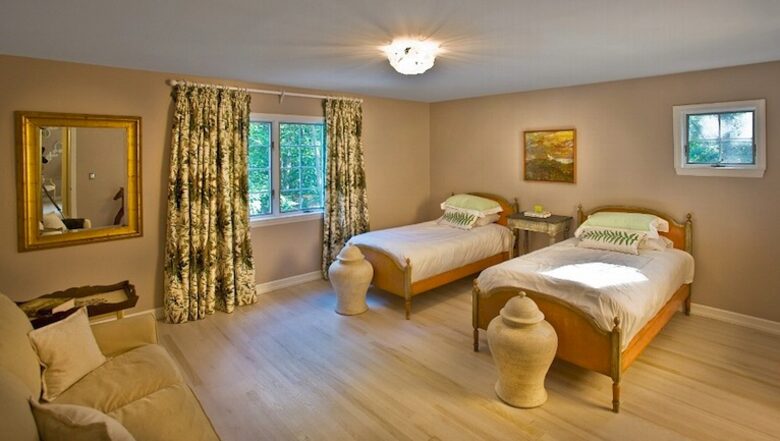 Hamptons Manor - Sagaponack, New York