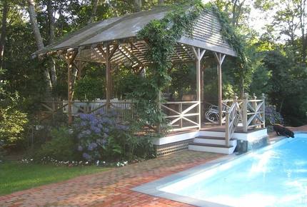 Hamptons Manor - Sagaponack, New York