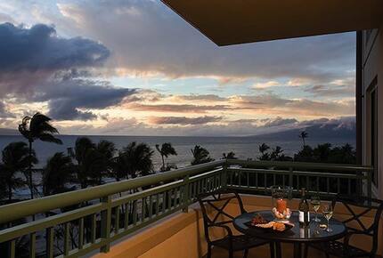 Oceanfront Napili Tower Maui Kaanapali Beach Villa - Lahaina - Maui, Hawaii