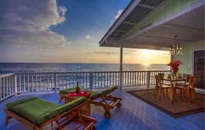 Kona Moana Hale - Kailua-Kona, Big Island, Hawaii