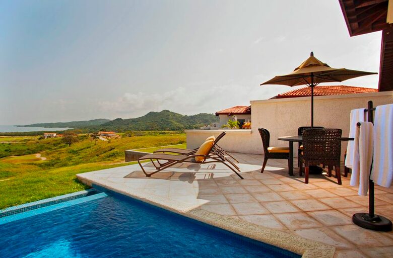 Pristine Bay 2 Bedroom Villa - Roatan, Honduras