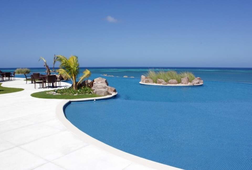 Pristine Bay 2 Bedroom Villa - Roatan, Honduras