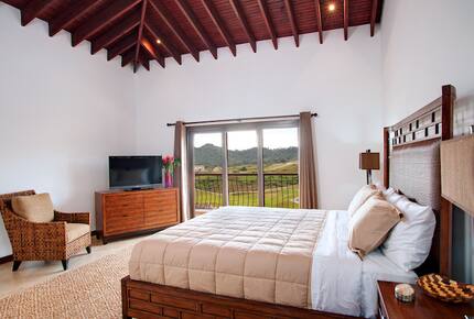 Pristine Bay 3 Bedroom Residence - Roatan, Honduras