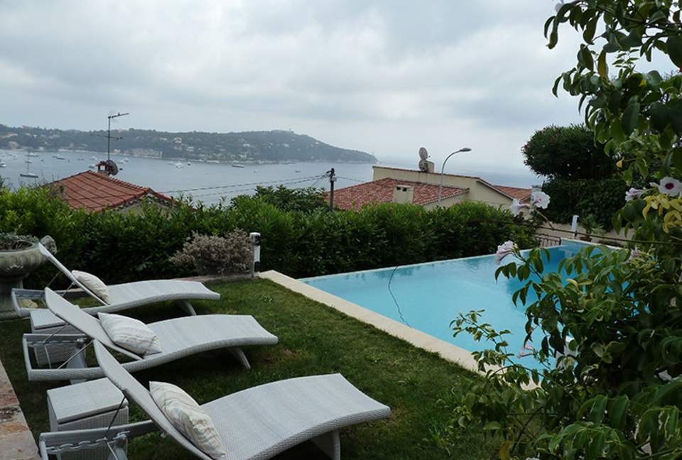 Detached Villa in Cote d'Azur with Panoramic Sea Views - Villefranche-sur-Mer, France