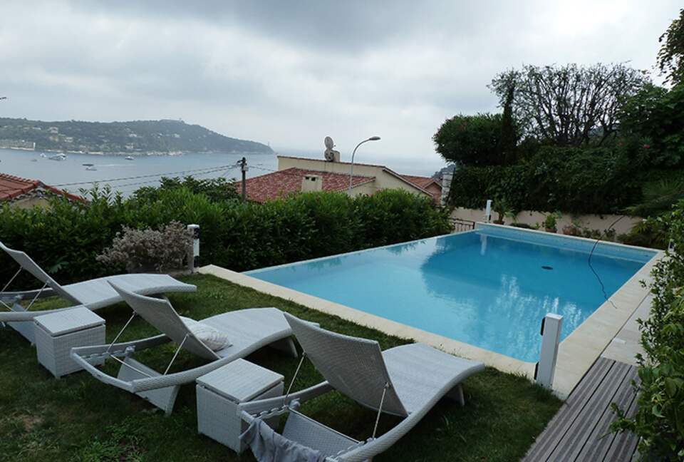 Detached Villa in Cote d'Azur with Panoramic Sea Views - Villefranche-sur-Mer, France