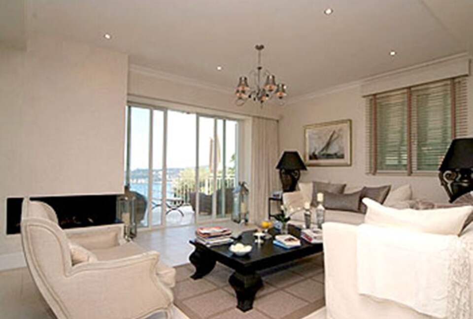 Detached Villa in Cote d'Azur with Panoramic Sea Views - Villefranche-sur-Mer, France