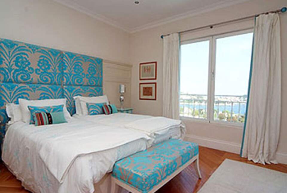 Detached Villa in Cote d'Azur with Panoramic Sea Views - Villefranche-sur-Mer, France