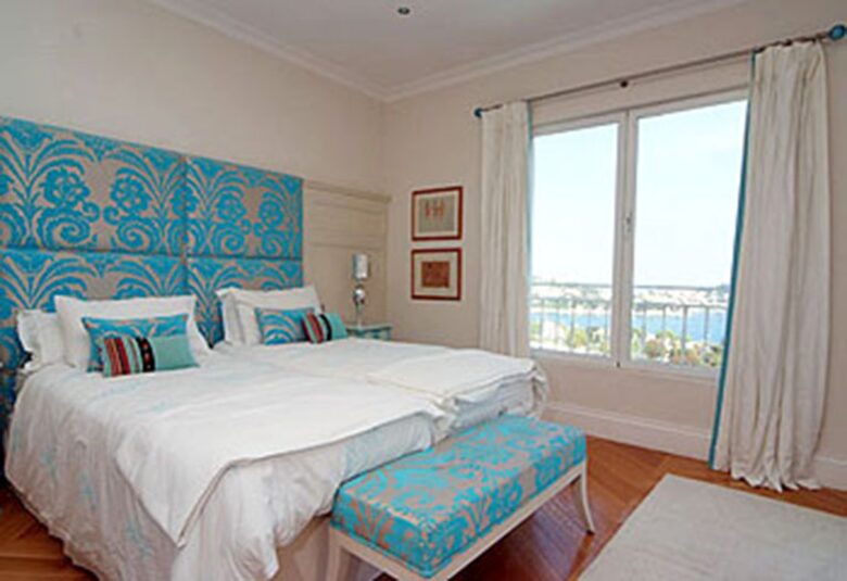 Detached Villa in Cote d'Azur with Panoramic Sea Views - Villefranche-sur-Mer, France