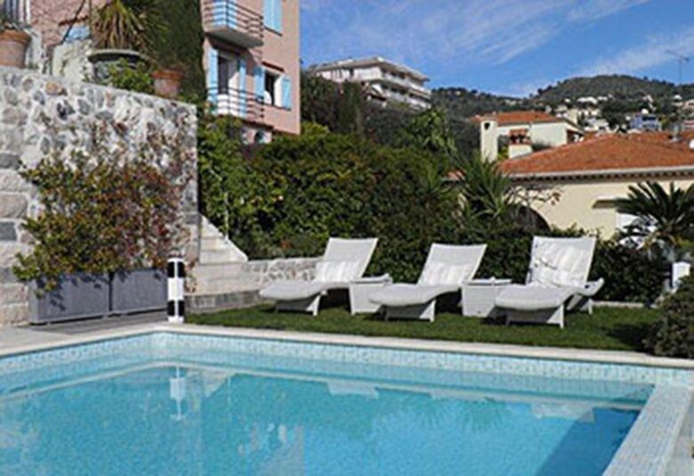Detached Villa in Cote d'Azur with Panoramic Sea Views - Villefranche-sur-Mer, France