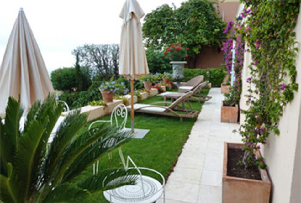 Detached Villa in Cote d'Azur with Panoramic Sea Views - Villefranche-sur-Mer, France