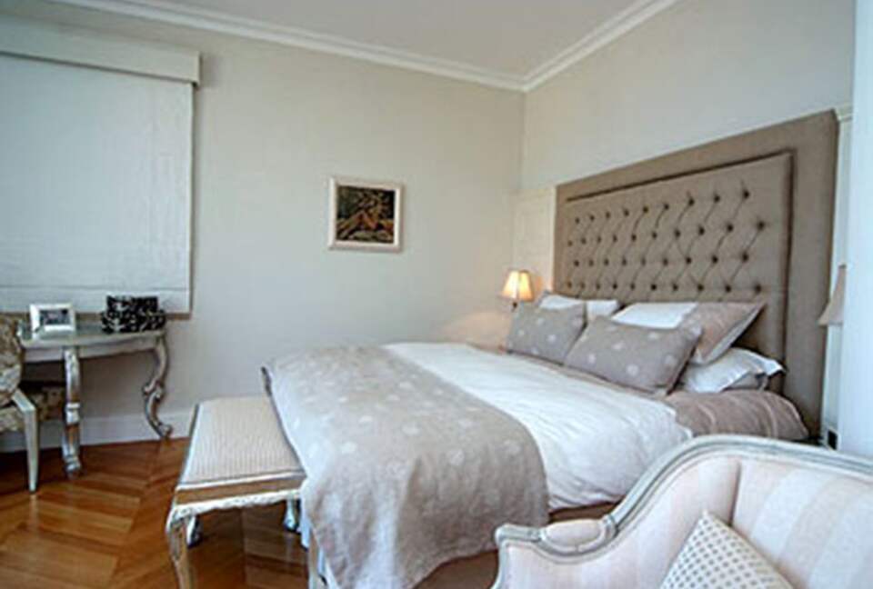 Detached Villa in Cote d'Azur with Panoramic Sea Views - Villefranche-sur-Mer, France