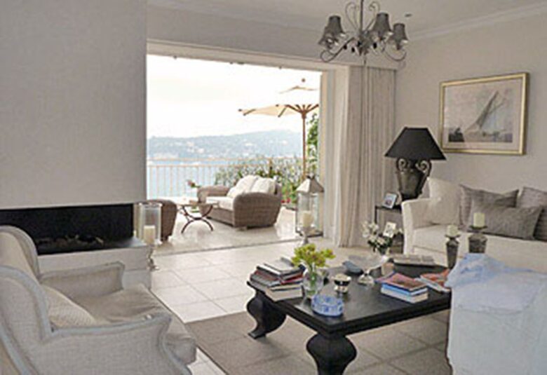 Detached Villa in Cote d'Azur with Panoramic Sea Views - Villefranche-sur-Mer, France