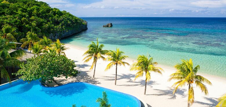 Western Caribbean, Roatan West Bay Beach 2 Bedroom Residence - West Bay Beach, Honduras