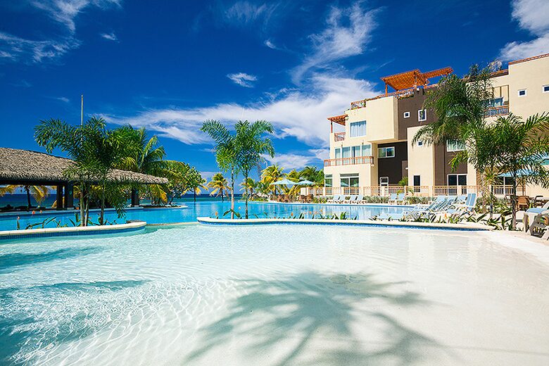 Western Caribbean, Roatan West Bay Beach 2 Bedroom Residence - West Bay Beach, Honduras