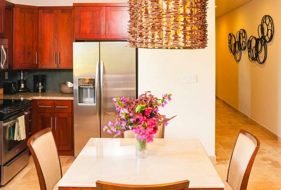 previous decor - now refreshed with all new decor