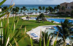 Ocean Front Penthouse - Puerto Aventuras, Mexico
