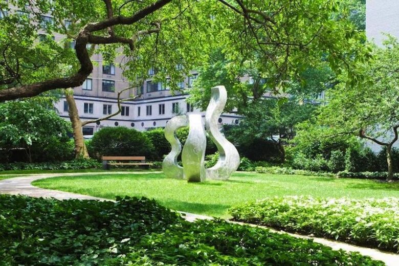 Posh NYC Apartment in Famous Manhattan House - New York City, New York