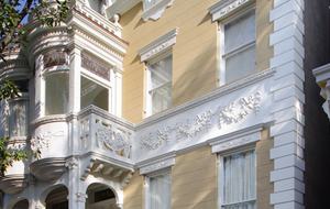 Wedding Cake Mansion - Savannah, Georgia