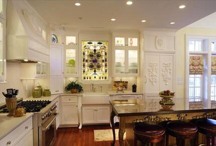 Wedding Cake Mansion - Savannah, Georgia