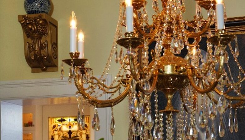 Wedding Cake Mansion - Savannah, Georgia