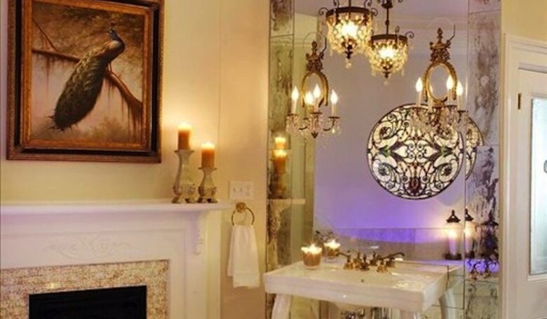 Wedding Cake Mansion - Savannah, Georgia