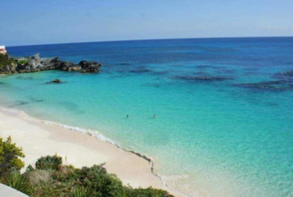 Southampton, Bermuda - The Reefs Club - 3 Bedroom Residence - Southampton, Bermuda