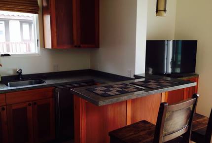 Manhattan Beach Strand Guest Suite - Manhattan Beach, California