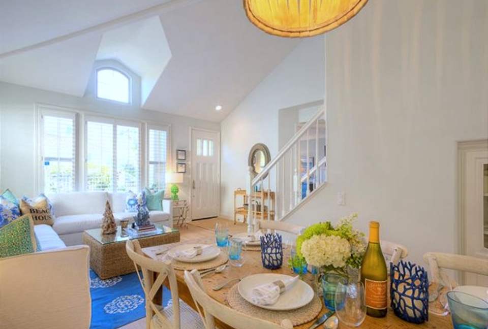 La Jolla Luxury Country Beach Cottage - La Jolla, California