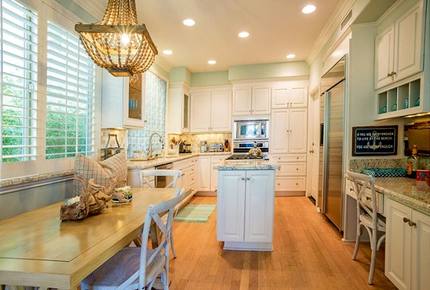 La Jolla Luxury Country Beach Cottage - La Jolla, California