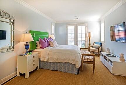 La Jolla Luxury Country Beach Cottage - La Jolla, California