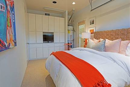 La Jolla Luxury Country Beach Cottage - La Jolla, California