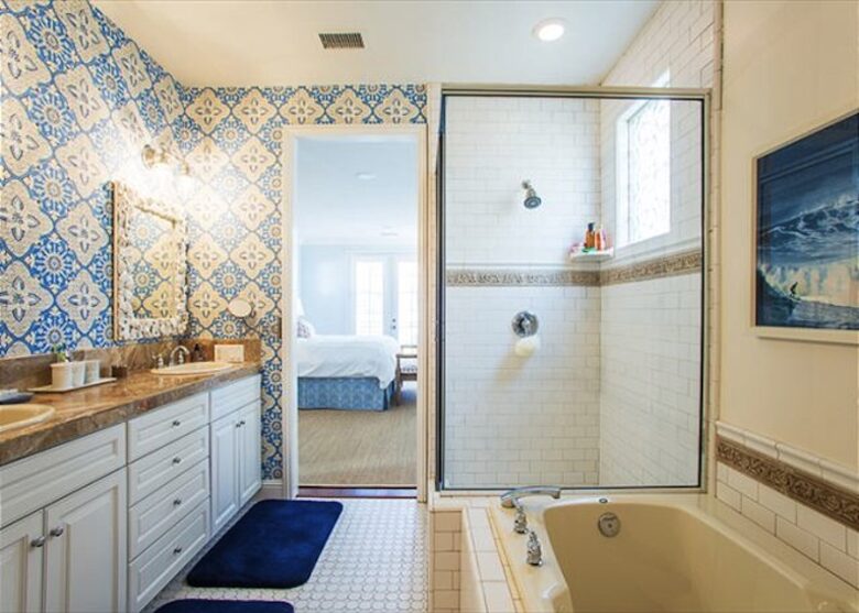 La Jolla Luxury Country Beach Cottage - La Jolla, California