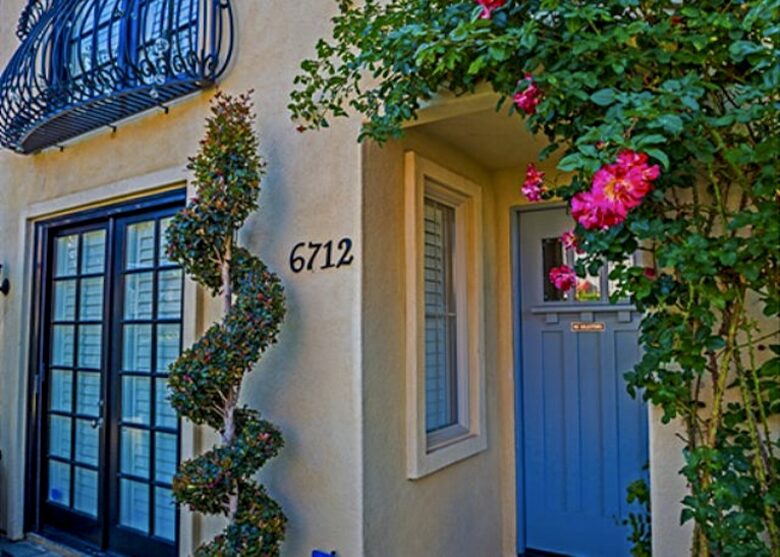 La Jolla Luxury Country Beach Cottage - La Jolla, California