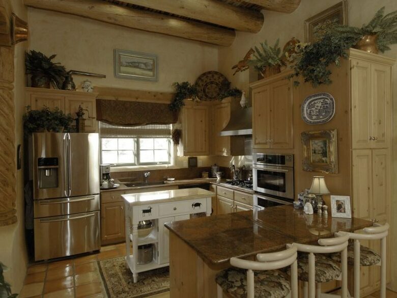 Valencia Ranch Mountain Home Near Santa Fe - Glorietta, New Mexico