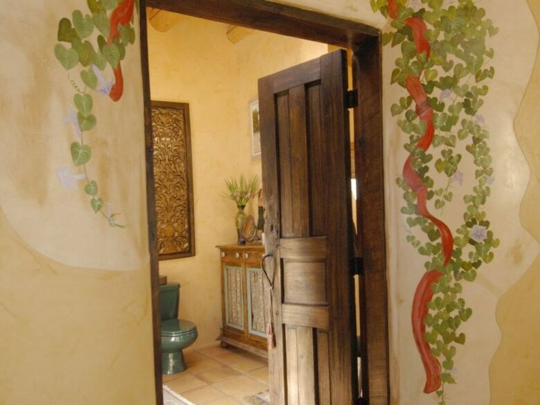 Valencia Ranch Mountain Home Near Santa Fe - Glorietta, New Mexico