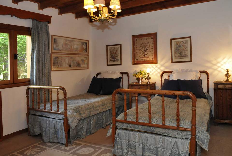 Juvenilia - Villa La Angostura, Argentina