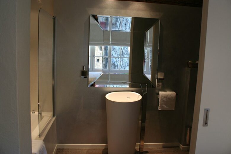 Home Exchange in Lutry, Vaud, Switzerland