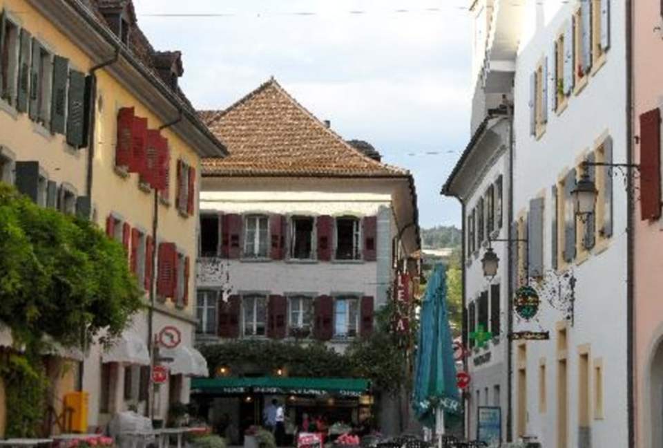 Home Exchange in Lutry, Vaud, Switzerland