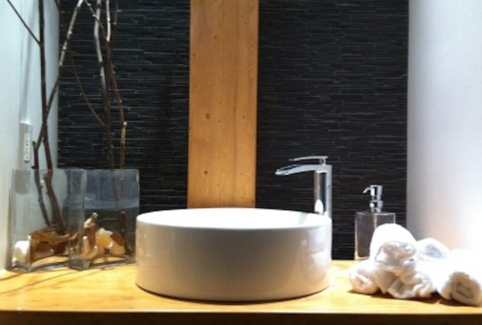 Lakefront Designer Home - St-Donat, Canada