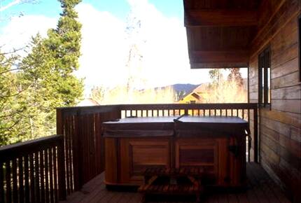 8 person Artic Spa Hot Tub