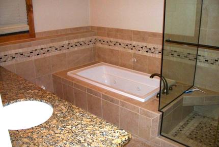 Jetted Tub and Shower