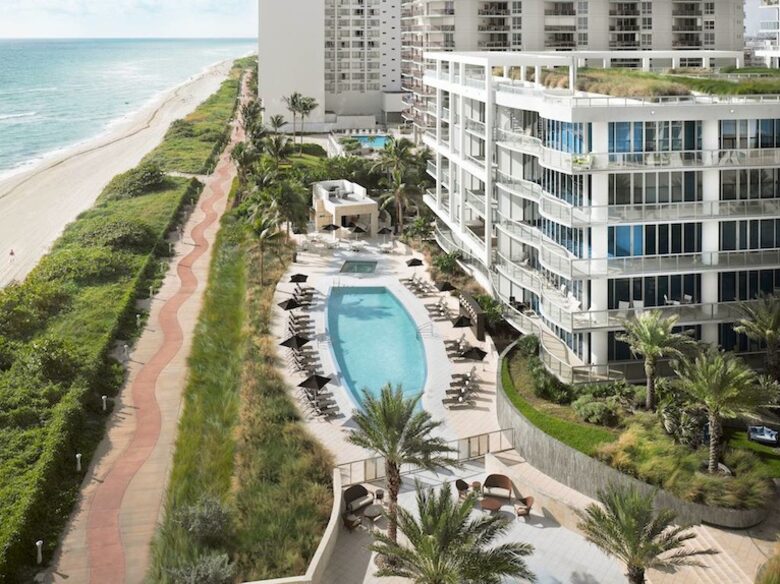Carillon Hotel & Spa with optional Yacht Rental! - Miami Beach, Florida